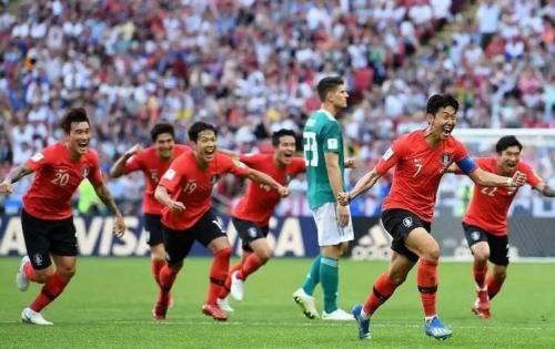 韩国04惨败科特迪瓦！韩媒：中国队也被非洲击败，9分钟便丢2球