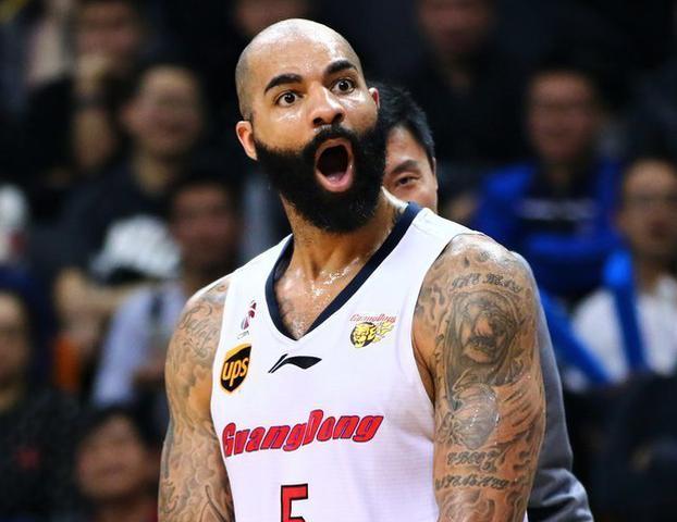 布泽尔nba在哪个球队，布泽尔在cba数据？